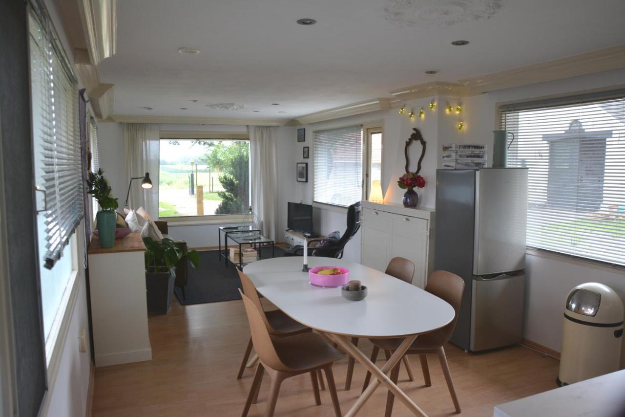 Ferienhaus Grafenland Dersum Екстер'єр фото
